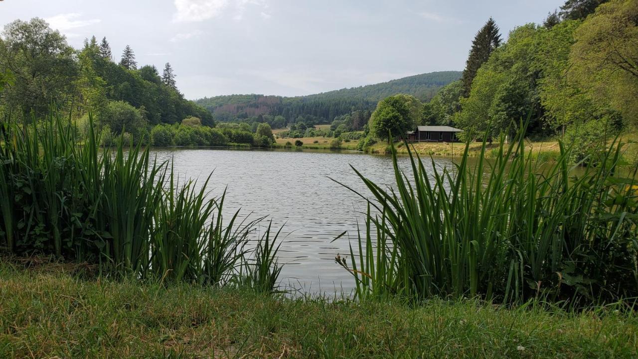 Landgasthof Steuber - Hotel Garni Bromskirchen Exterior foto