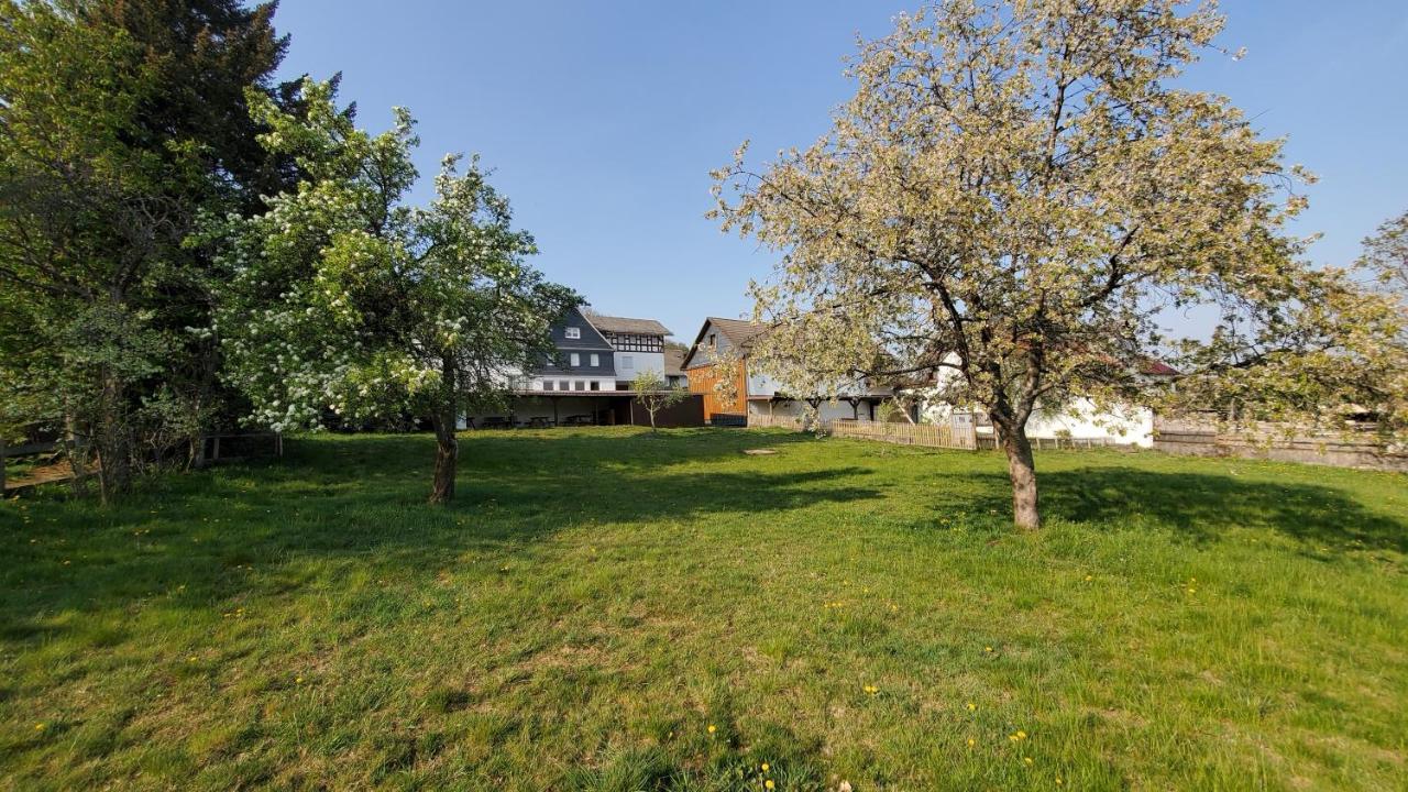 Landgasthof Steuber - Hotel Garni Bromskirchen Exterior foto